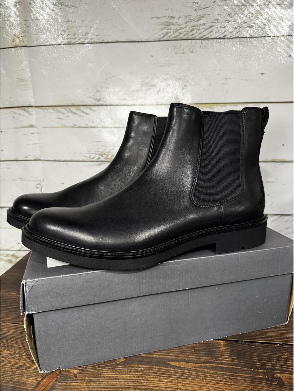 Ecco Men's London Double Gore Chelsea Boot Size 12-12.5 NIB